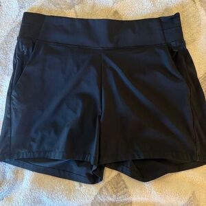 Athleta Women's Brooklyn Shorts - Black